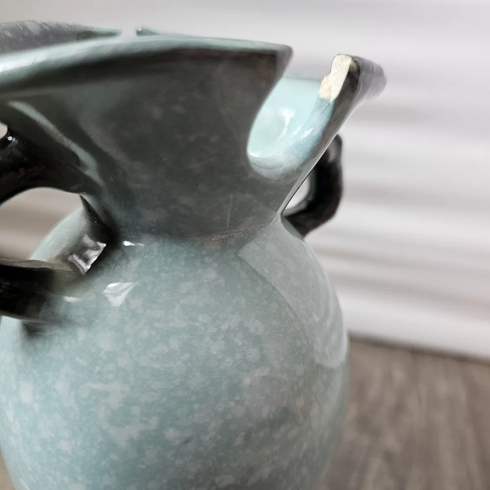Vintage Hull Pottery Vase Royal Woodland Blue Teal Speckled Glaze W4 6 1/2